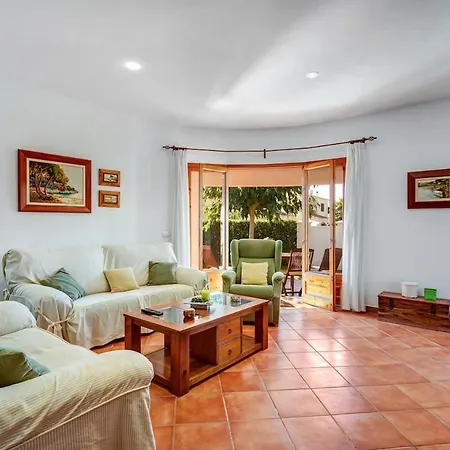 Jumar Villa